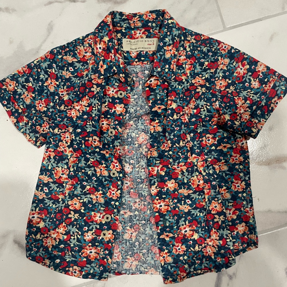 Short sleeve button down shirt size 2